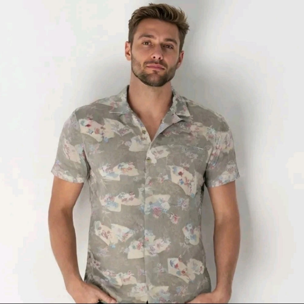 Liberty House Vintage The Ono Men's Button up Hawaii Shirt  Size M